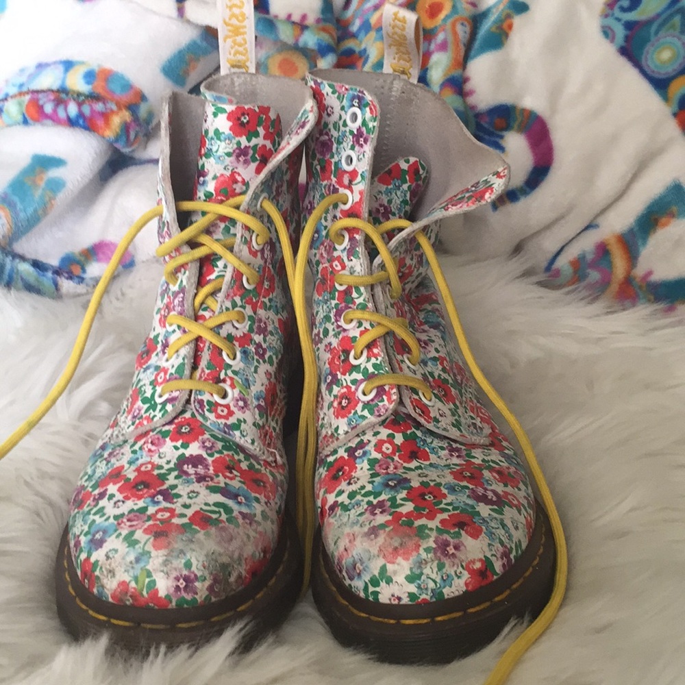 Cute flower Docs!